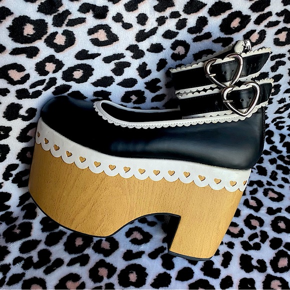 Dolls Kill Shoes - Sugarbaby Mary Jane Chunky Platforms vegan leather with heart shaped buckles!